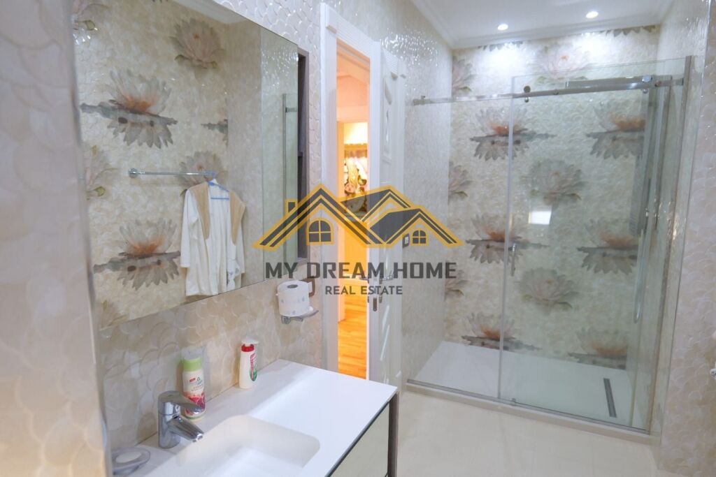 APARTAMENT LUKS VOLLGA DURRËS