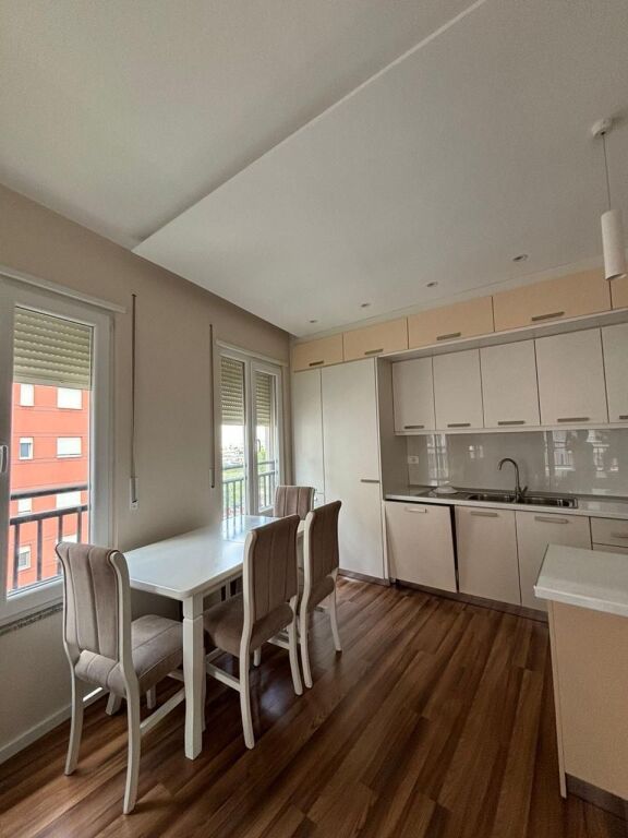 ASTIR APARTAMENT 2+1+2 PER QERA!