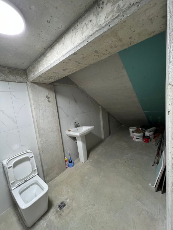 Locale commerciale, Teg, Lunder (affitto)