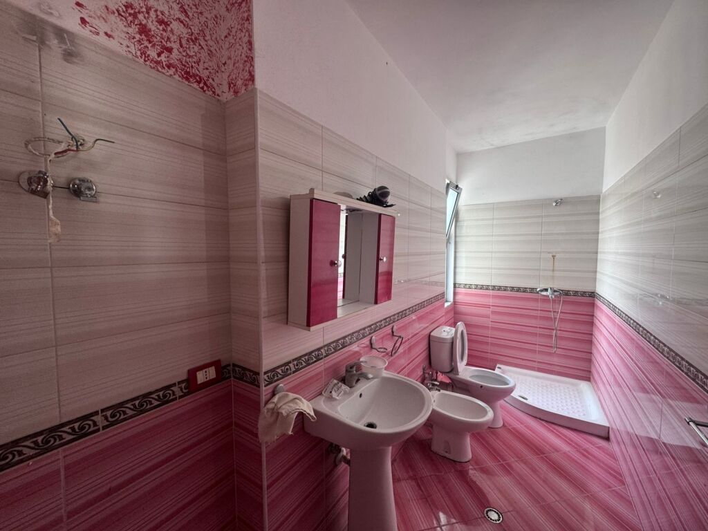 🏠 Apartment 2+1+2 for sale in Durres