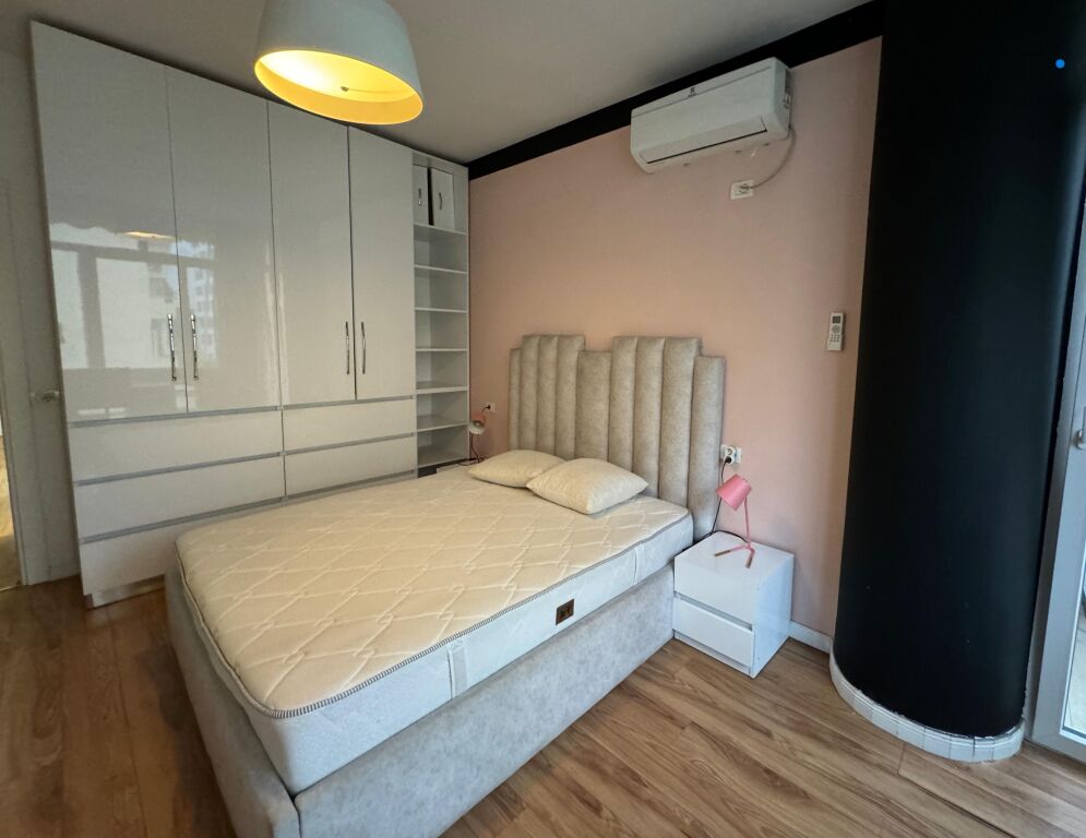 AFFITTASI APPARTAMENTO 1+1 VIA KAVAJES