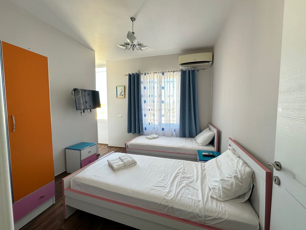 Appartamento con vista mare completa in affitto a Vlora