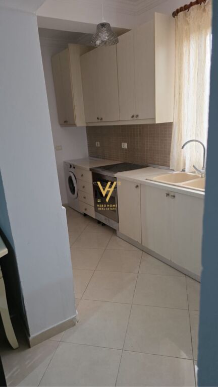 JEPET APARTAMENT 1+1 ME QERA TE XHAMLLIKU 45.000 LEKE