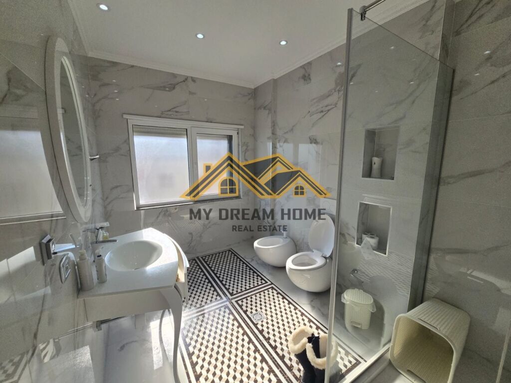 APARTAMENT LUKS VOLLGA DURRËS