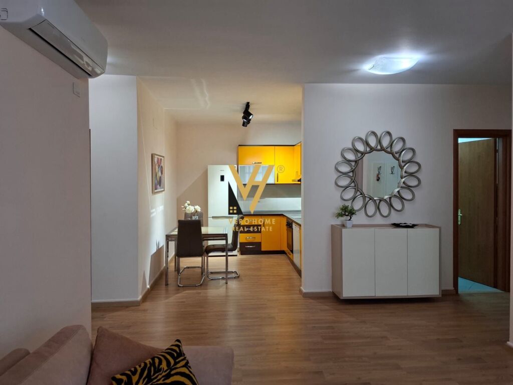 JEPET APARTAMENT 2+1+2 BLK ME QIRA TE KOPSHTI ZOOLOGJIK 72.000 LEKE