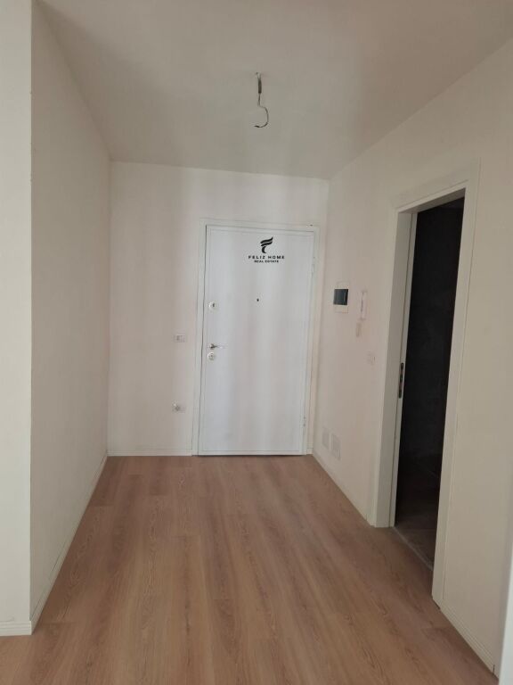 FOR SALE APARTMENT 2+1 FUSHA E AVIACIONIT 176,000 EURO