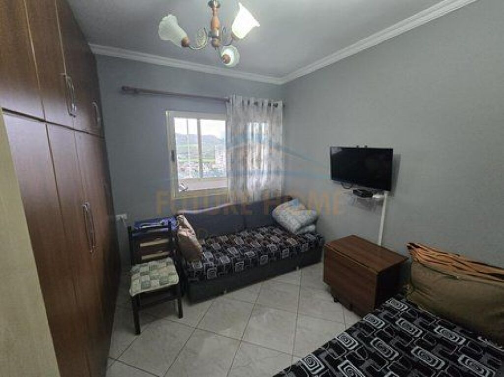 Shitet Apartament 2+1, Unaza e Re