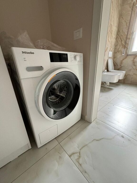 ASTIR APARTAMENT 2+1+2 PER QERA!