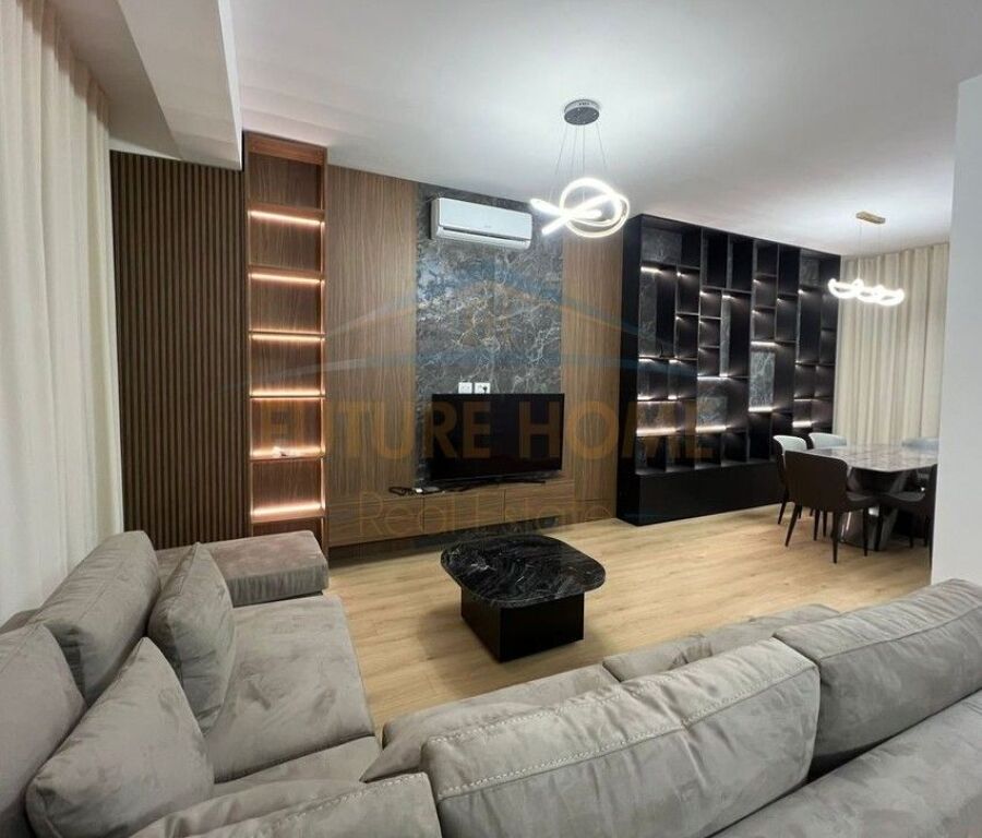 Qira Vilë 3-kateshe, Aba Residence, Sauk.