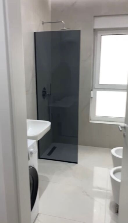 APARTAMENT ME QERA 2+1 ALI DEM 550 EURO