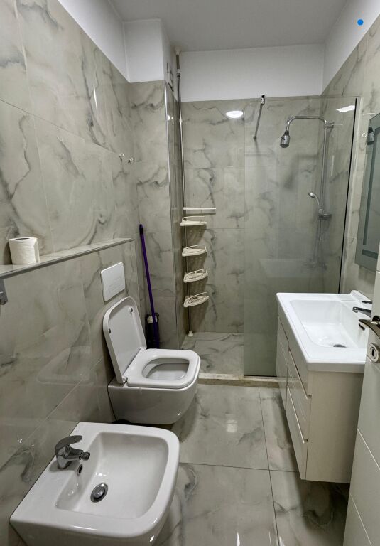 AFFITTASI APPARTAMENTO 1+1 VIA KAVAJES