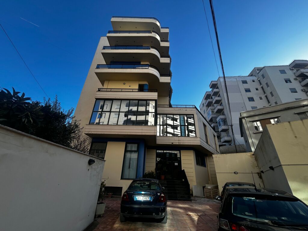 Magazzini in affitto