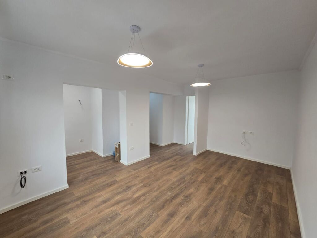 Apartament 1+1 per shitje ne Ali Demi.