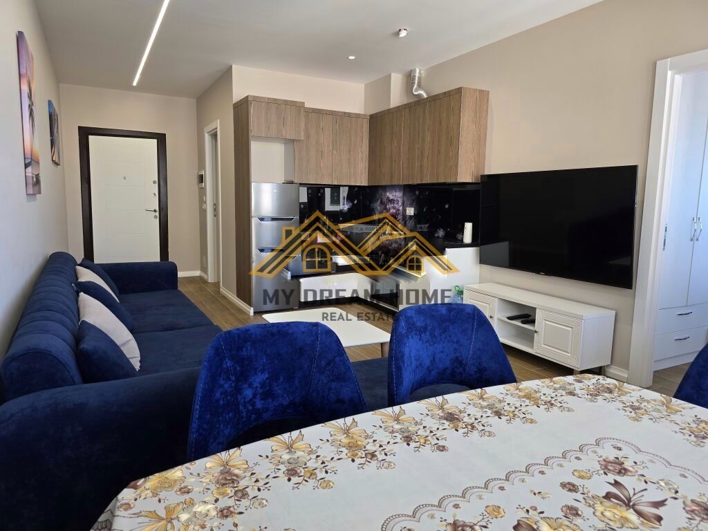 Apartment 1+1 with Sea View in Shkëmbi i Kavajës!