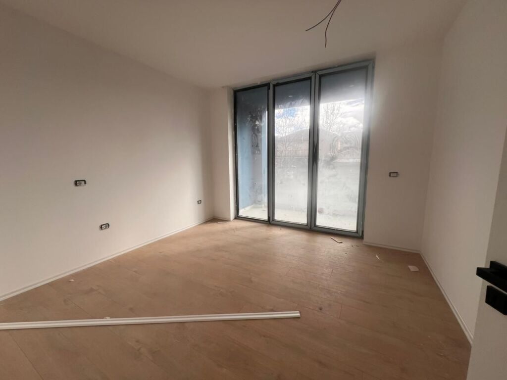 Premises for rent for Clinic, Golden Gate