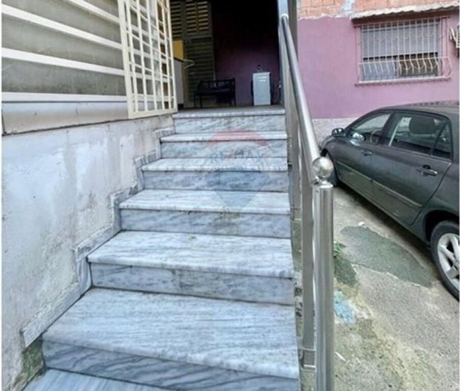 Monolocali in affitto al Mercato Elettrico