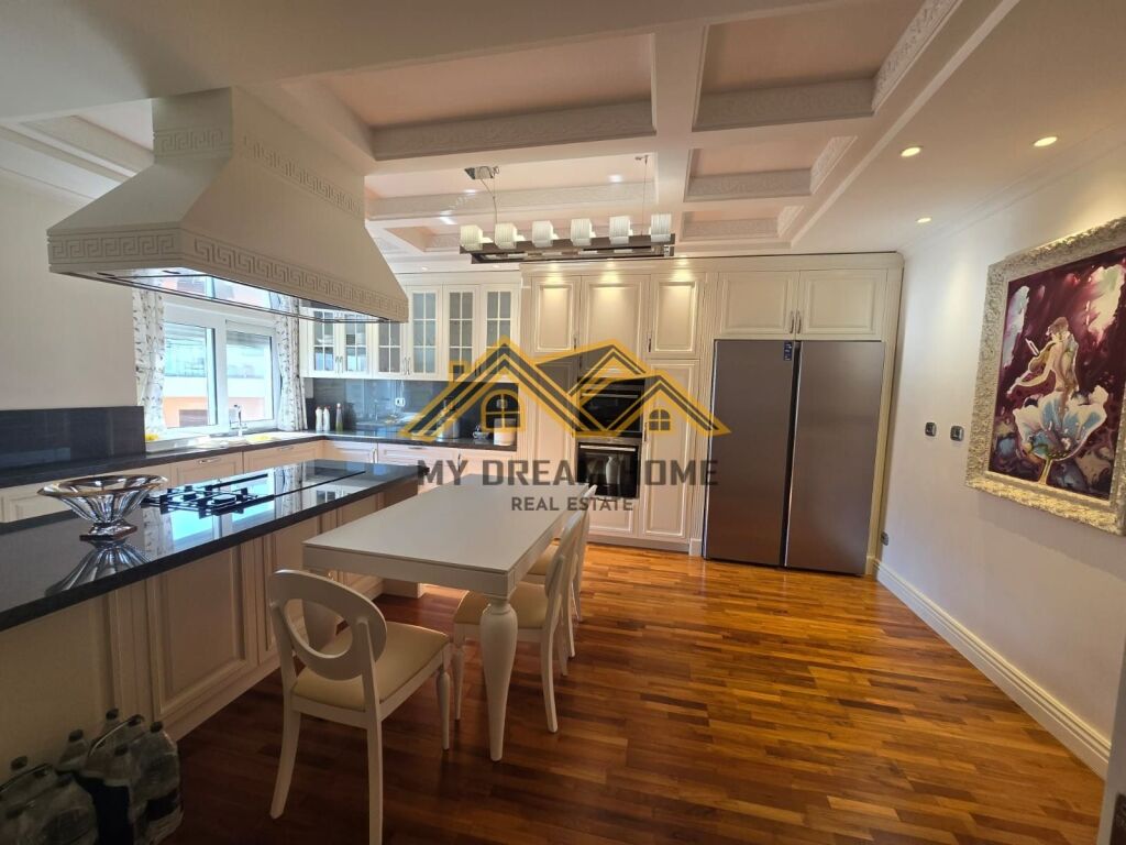 APARTAMENT LUKS VOLLGA DURRËS