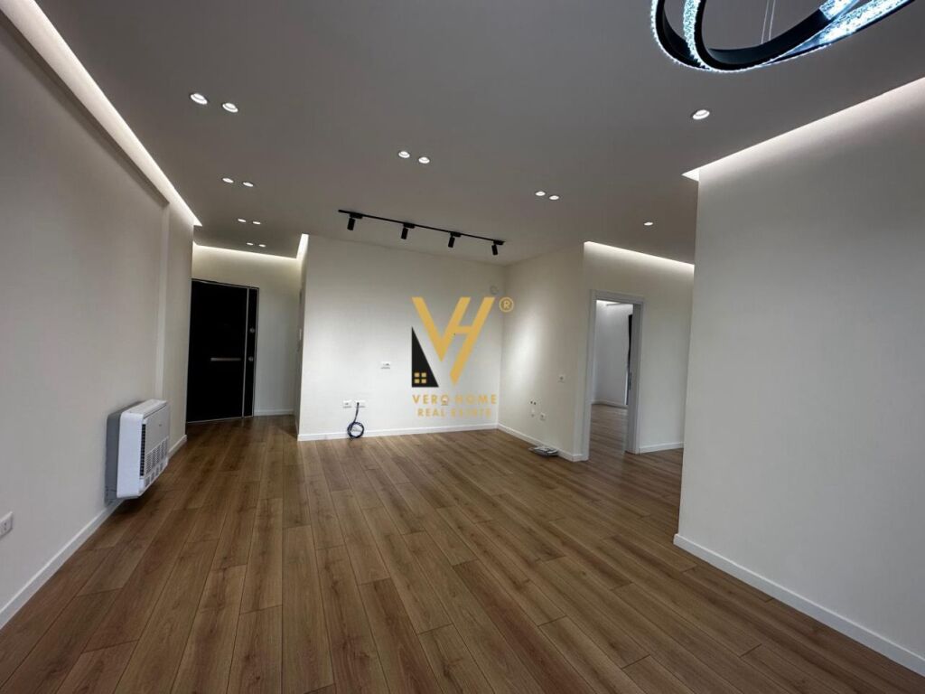 OFFICE 106 M2 FOR RENT AT ARLIS, PHARMACY 10 75,000 LEKE
