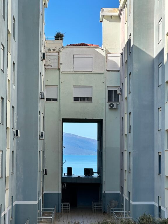 Appartamento con vista mare completa in affitto a Vlora