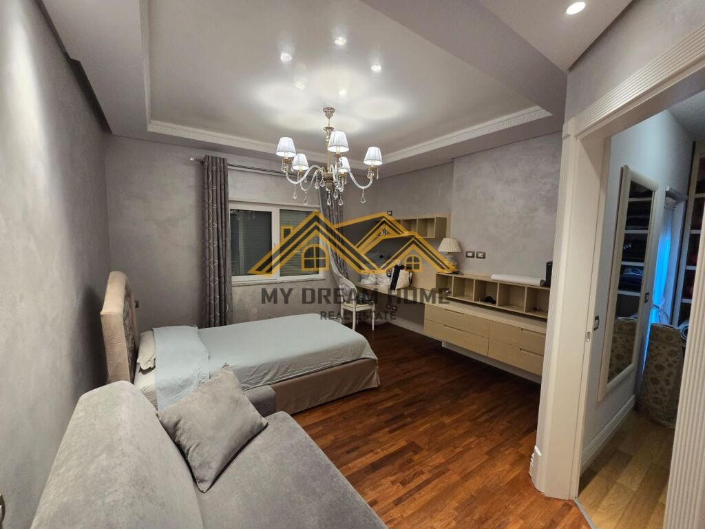APARTAMENT LUKS VOLLGA DURRËS