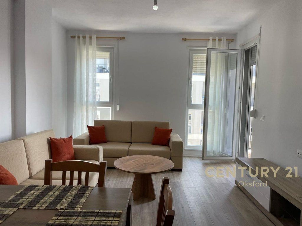 APPARTAMENTO 2+1+2 CON POSTO AUTO IN AFFITTO A UNIVERS CITY 500 € /Mese