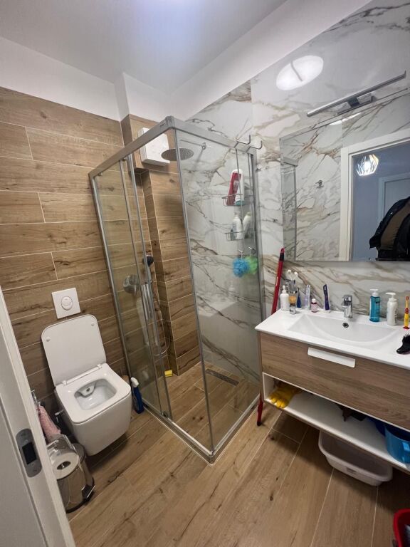 🏖 Jepet me qira super apartament – Shkëmbi i Kavajës Mundësi shumë e mirë për Booking / Airbnb