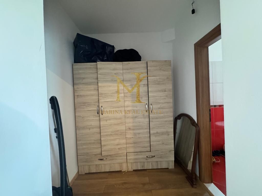 Jepet me qera apartament ne Durres, Stacioni e Trenit, 2+1+2+balkon