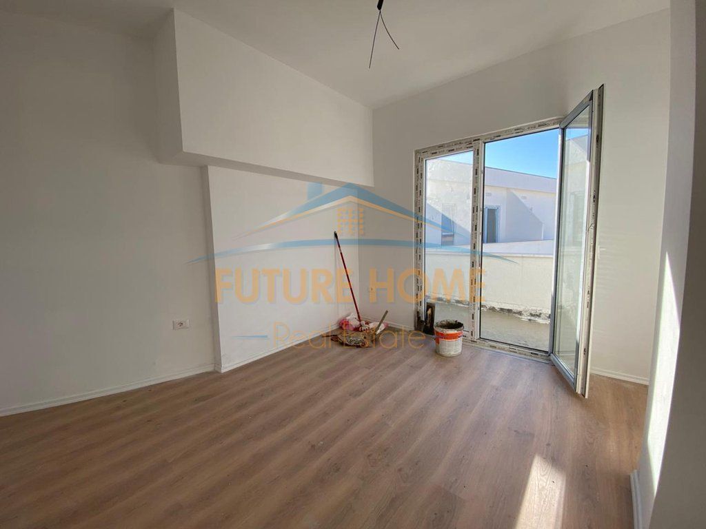 Shitet, Apartament 1+1, Unaza e Re
