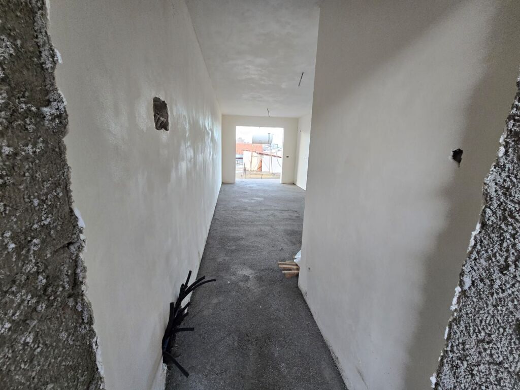 🏢 APARTAMENT 2+1 PËR SHITJE – PLAZH, DURRËS (RROTA E KUQE)