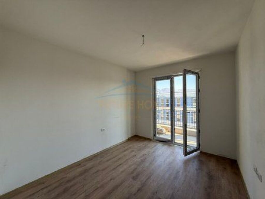 Shitet , Apartament 2+1 , Univers City , Tirane