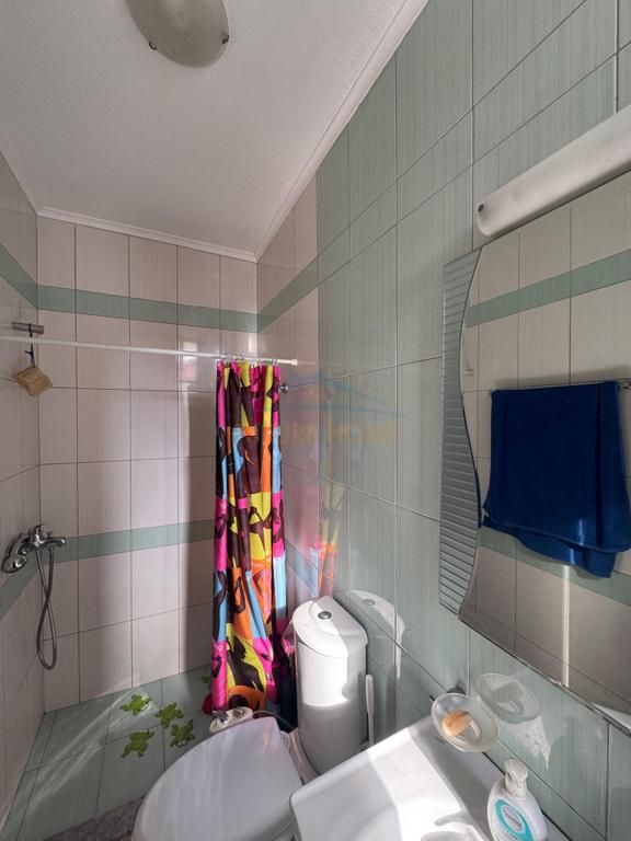 Shitet , Apartament 3+1+2 , Rruga e Kosovareve