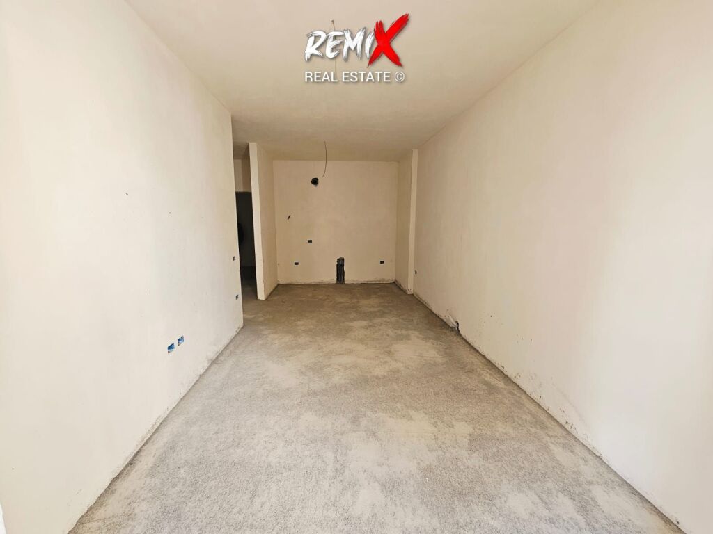 SHITET APARTAMENT 1+1 – TIRANË 📍 Pranë Rezidencës Turdiu / Ish Fusha e Aviacionit