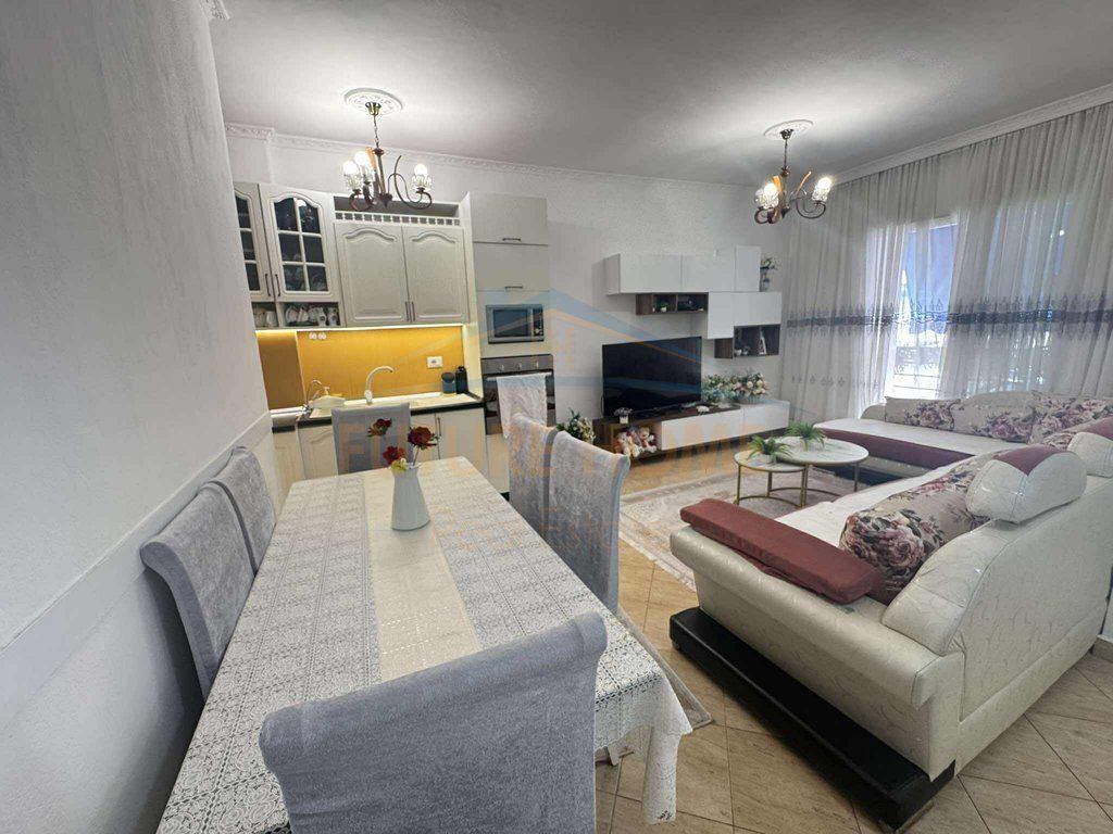 For sale, Apartment 1+1, New Ring.