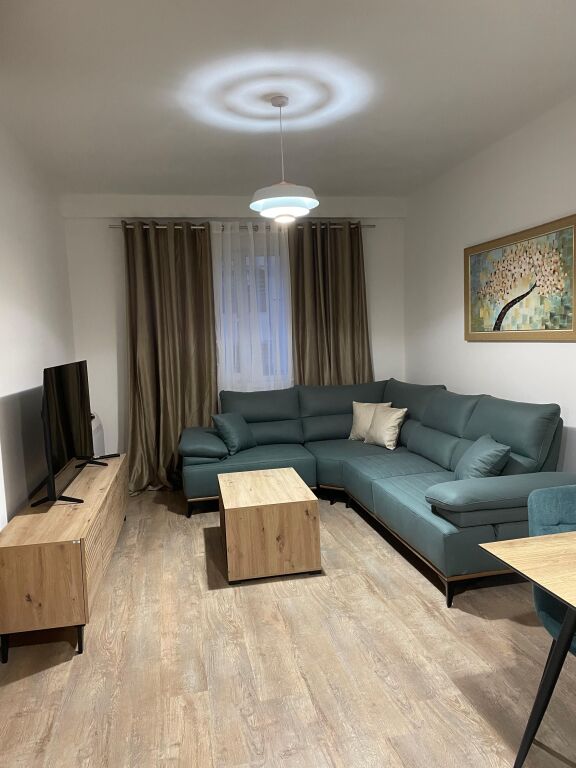 E-88/Laprake per unizkm si affitta appartamento di lusso 60.000 leke