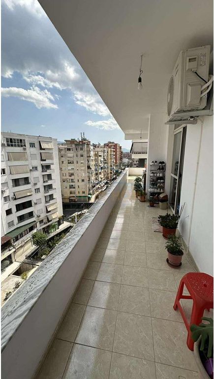 Shitet, Apartament 2+1, Astir, Unaza e Re