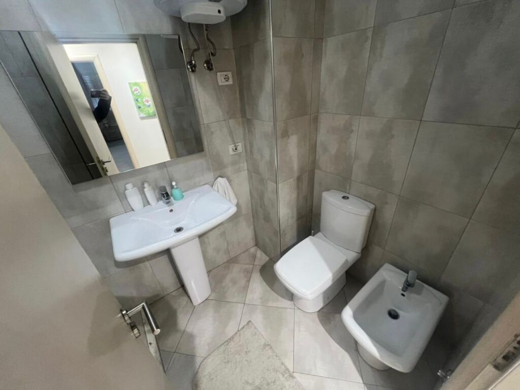 Apartament 2+1 me qira ,Kompleksi Delijorgji