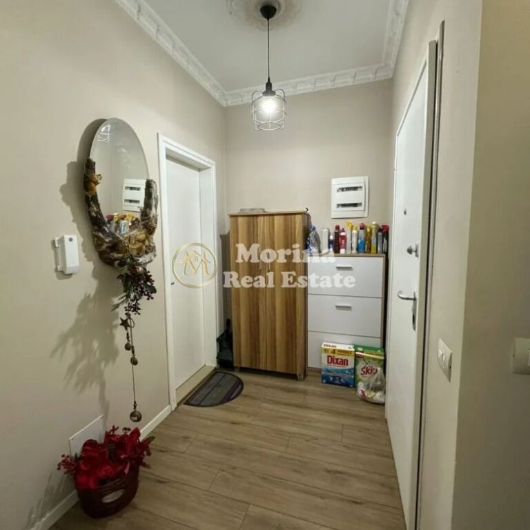 Shitje | Apartament 2 + 1 | Rruga Qemal Stafa | 320000 €