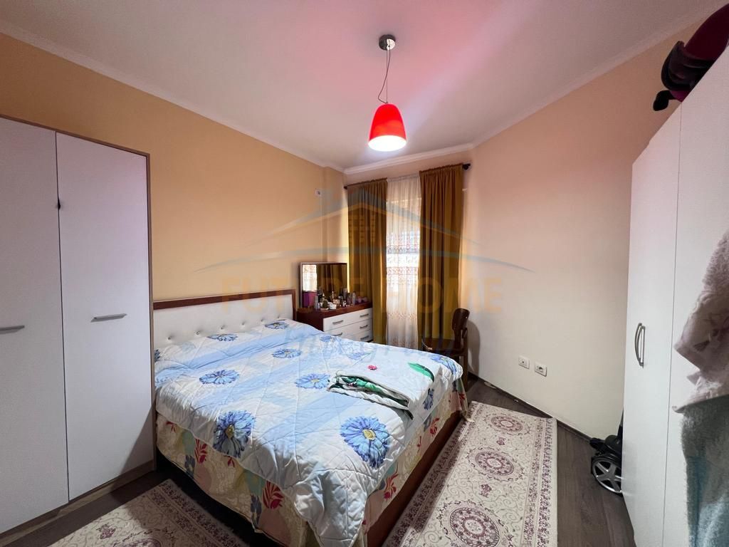 For sale, 2+1 Apartment, Zogu i Zi, Tirana.