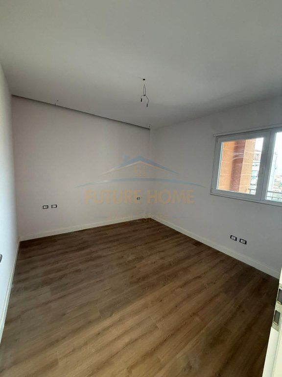 In vendita, Appartamento 2+1 +2 balconi Scuola Rossa