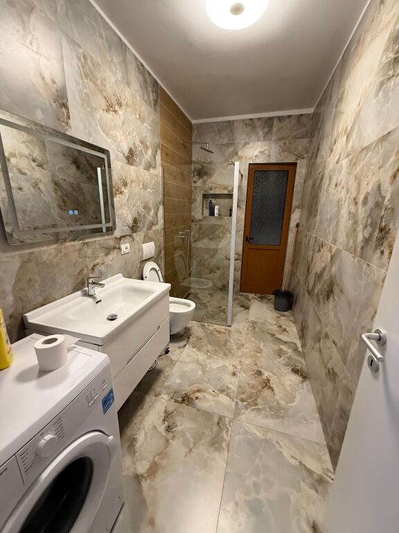 Sheshi willson apartment 2+1 for rent 800 euros negotiable