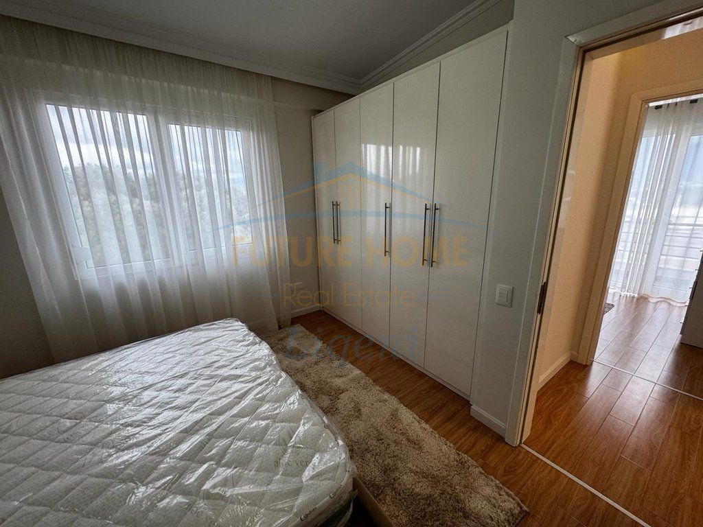 For sale, Apartment 2+1+2, Dry Lake, Tirana.