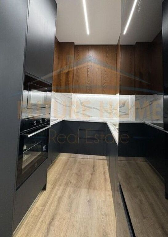 Affitto, Appartamento 2+1+2+Posto Auto, Nuovo Boulevard.!