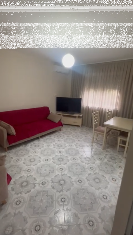 Apartment 1+1, Porcelain!