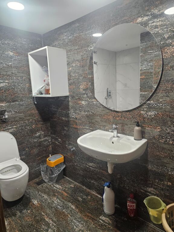 APARTAMENT 2+1 PER QERA TEK FUSHA E AVIACIONIT