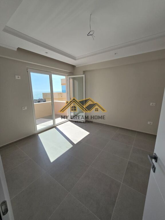 APARTMENT FOR SALE WITH SEA VIEW AT KAVAJES ROCK!