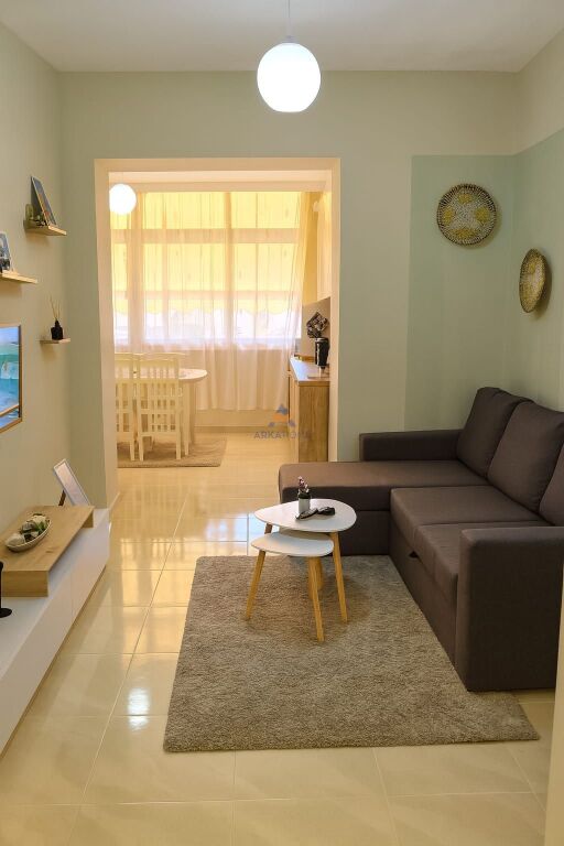 AFFITTASI APPARTAMENTO 1+1+BALCONE "PIAZZA SKEDERBEJ" 67.000 LEKE