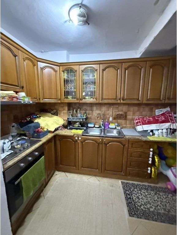 Apartment 2+1 for sale near the “Kushtrimi i Lirisë” School