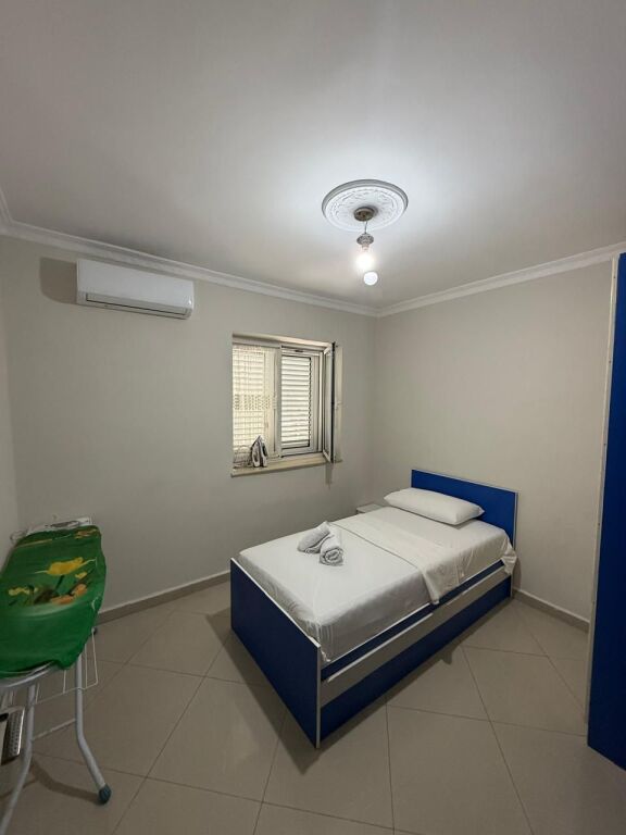 Apartament per Qera - Shkolla e Kuqe