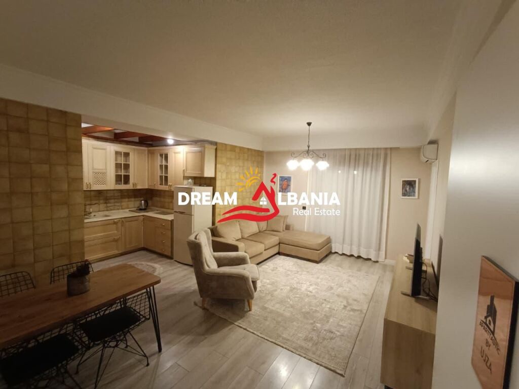 Apartament 2+1 Ne Shitje ne Qender afer 9 katsheve (Akutalisht 1+1 + Gasoniere)(ID 41212157)