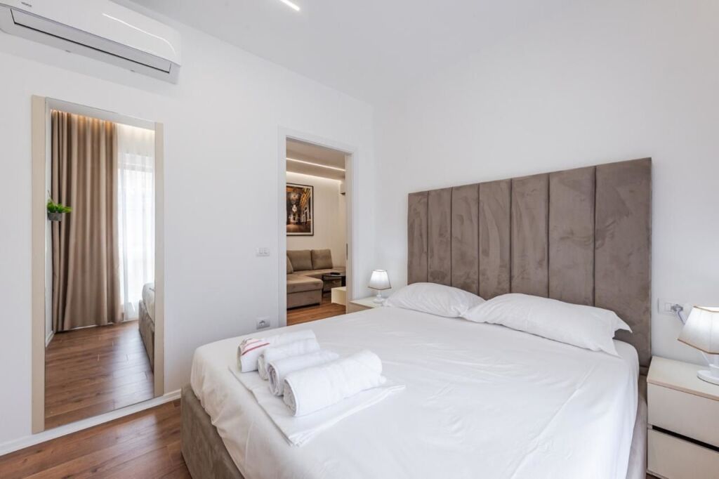 APARTMENT FOR RENT 1+1 IN MYSLYM SHYR, TIRANA